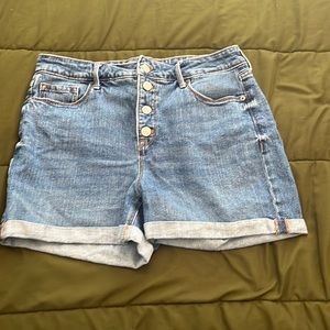 Women's Old Navy jeans shorts, size 8